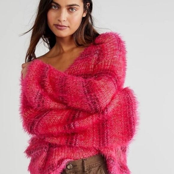 Free People Gelato Pullover Fuzzy Sweater Pink Sz Small - Picture 1 of 9